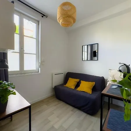 1 Gare * Valenciennes