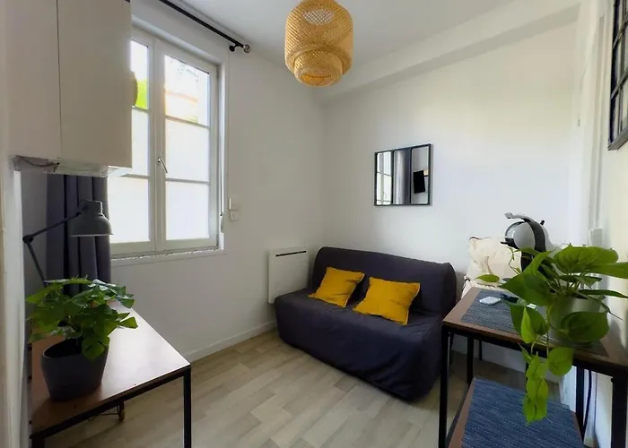 1 Gare * Valenciennes